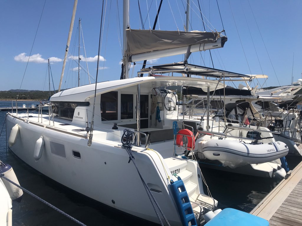 2013 Lagoon 39