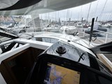Jeanneau Merry Fisher 895 Offshore Windscreen