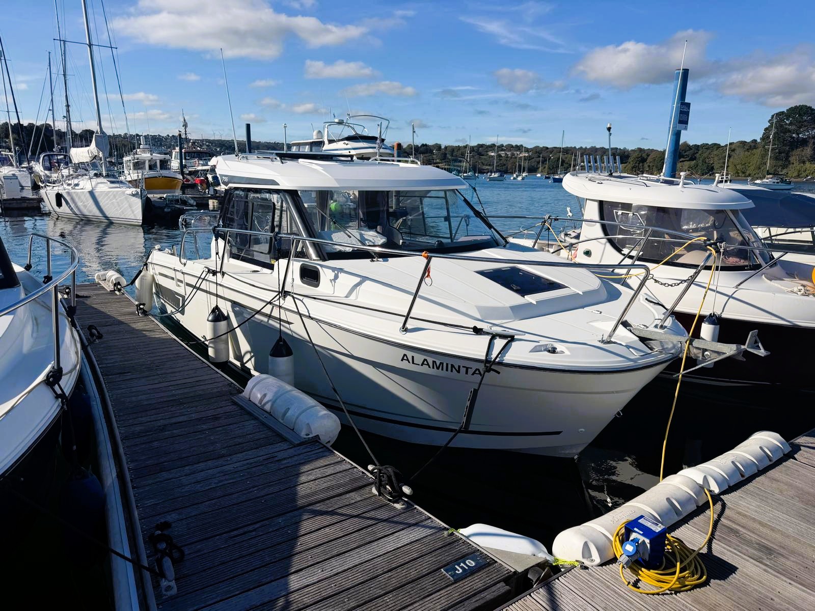2021 Jeanneau Merry Fisher 795 Series 2