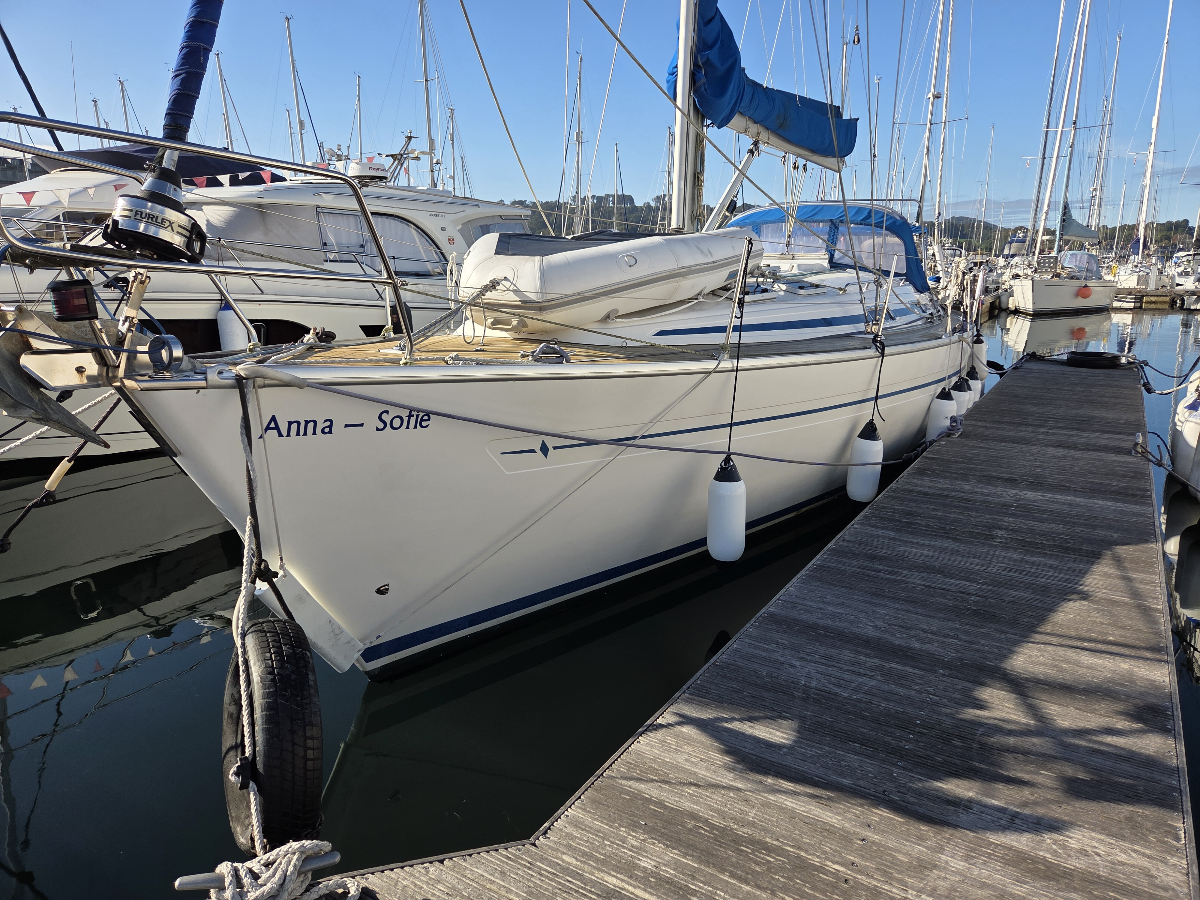 2001 Bavaria 40 Cruiser - MAIN SHOT