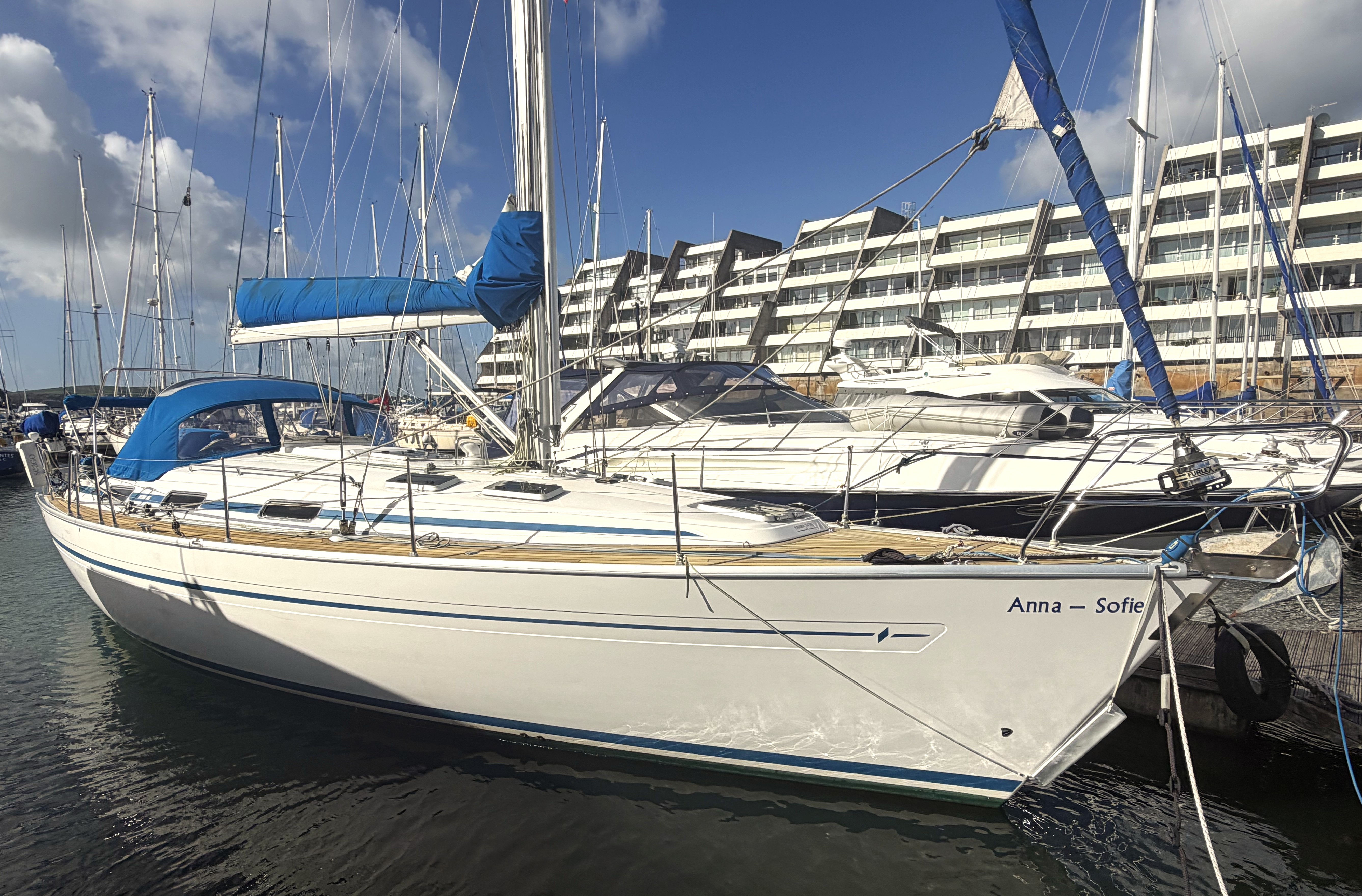 2001 Bavaria 40 Cruiser New Main