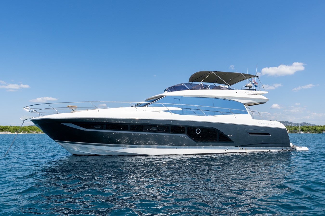 2021 Prestige 590 Fly