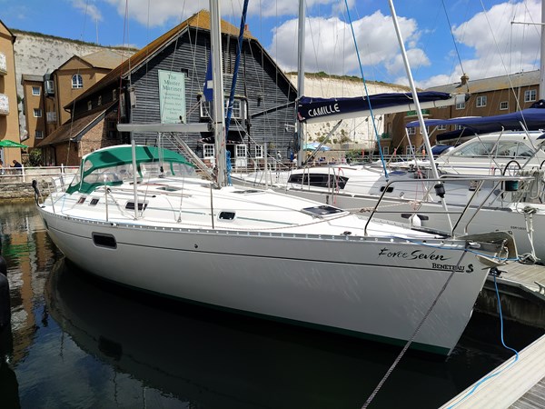 Oceanis 1996 For sale